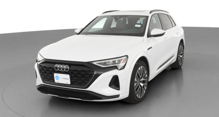 Thumbnail: 2024 Audi Q8 e-tron - 1