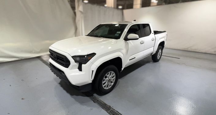 2024 Toyota Tacoma SR5 Hero Image