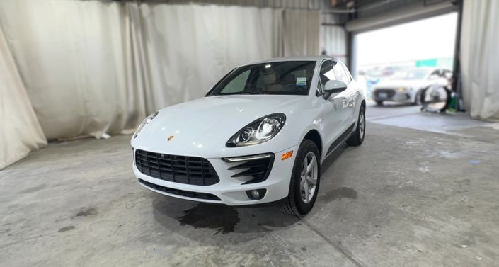 2018 Porsche Macan Base Hero Image