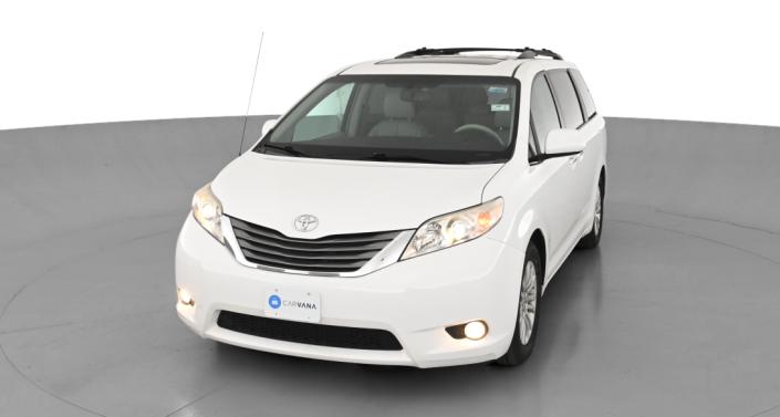 Thumbnail: 2014 Toyota Sienna - 1