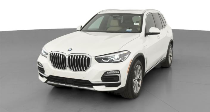 2021 BMW X5 xDrive45e Hero Image