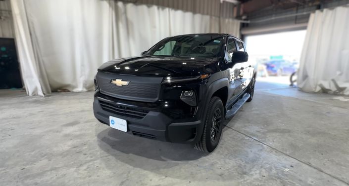 Thumbnail: 2024 Chevrolet Silverado EV - 1
