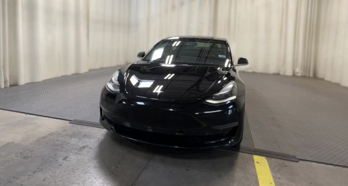 Thumbnail: 2020 Tesla Model 3 - 1