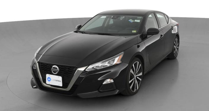 2022 Nissan Altima SR Hero Image