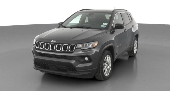 2024 Jeep Compass Latitude Hero Image