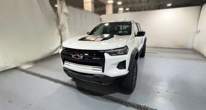 Thumbnail: 2023 Chevrolet Colorado - 1