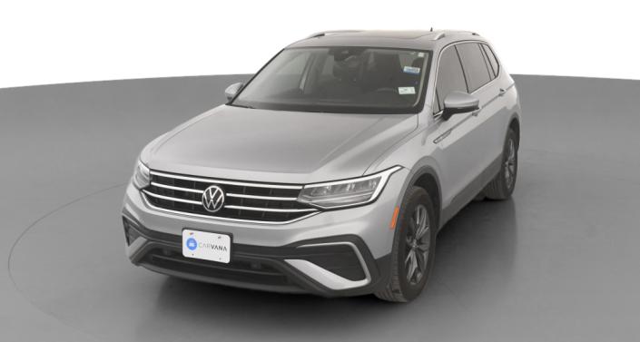 2022 Volkswagen Tiguan SE Hero Image