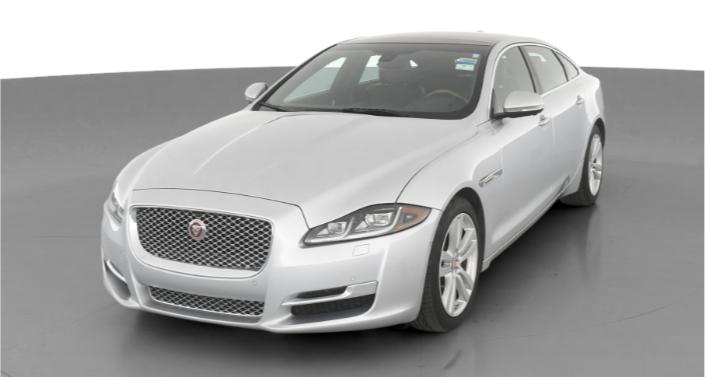 2016 Jaguar XJ XJL Portfolio Hero Image