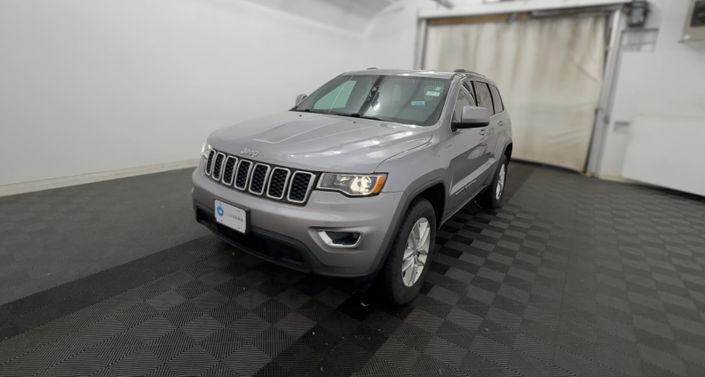 2017 Jeep Grand Cherokee Laredo Hero Image