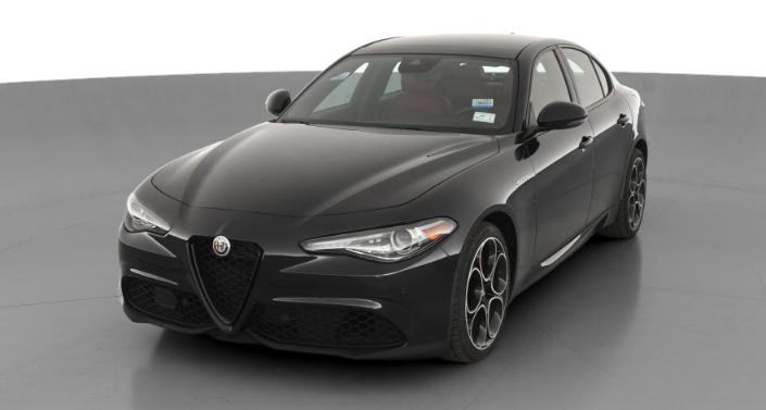 Thumbnail: 2022 Alfa Romeo Giulia - 1