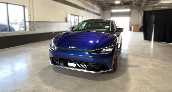 2022 Kia EV6 Wind Hero Image