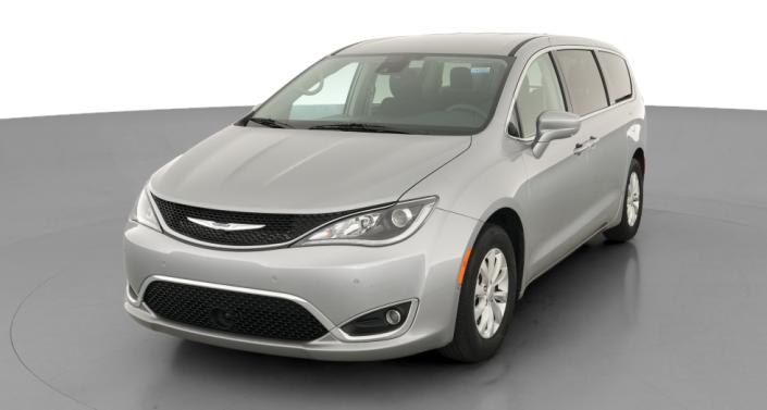 Thumbnail: 2019 Chrysler Pacifica - 1