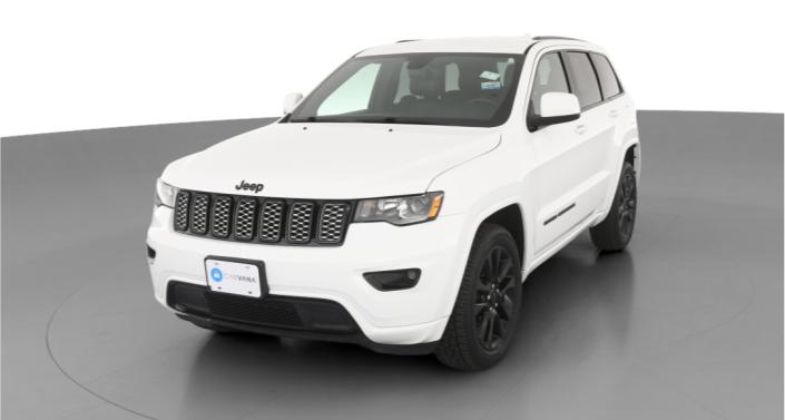 2017 Jeep Grand Cherokee Altitude Hero Image
