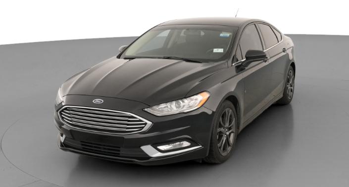 2018 Ford Fusion SE Hero Image