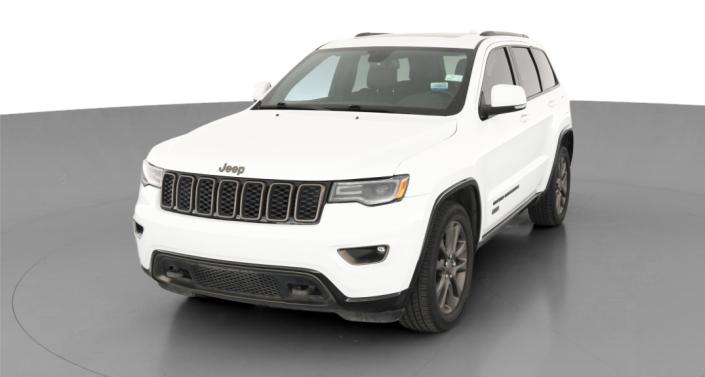 Thumbnail: 2016 Jeep Grand Cherokee - 1