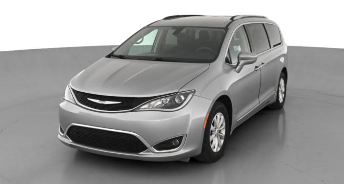 Thumbnail: 2019 Chrysler Pacifica - 1
