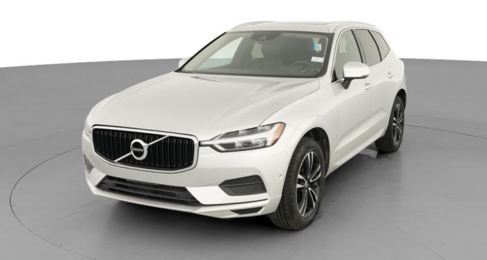 2019 Volvo XC60 T5 Momentum Hero Image