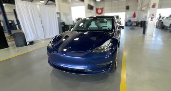 2019 Tesla Model 3 Long Range Hero Image