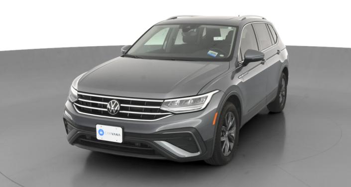 Thumbnail: 2022 Volkswagen Tiguan - 1