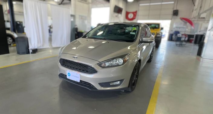 2016 Ford Focus SE Hero Image