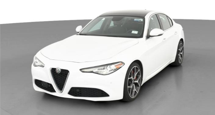 2019 Alfa Romeo Giulia Ti Hero Image