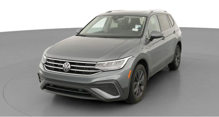 Thumbnail: 2022 Volkswagen Tiguan - 1