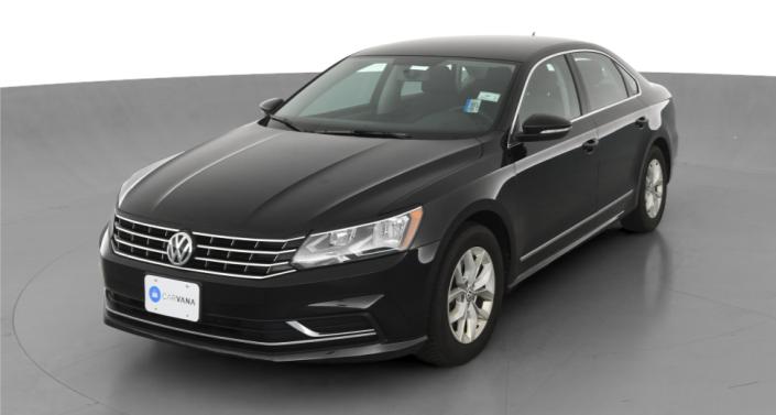 2016 Volkswagen Passat S Hero Image
