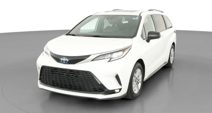 Thumbnail: 2023 Toyota Sienna - 1