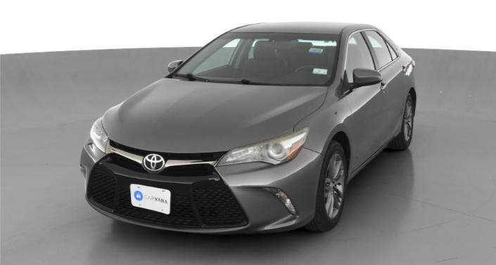 2017 Toyota Camry SE Hero Image