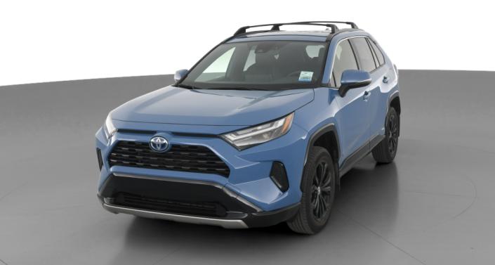 2023 Toyota RAV4 SE Hero Image
