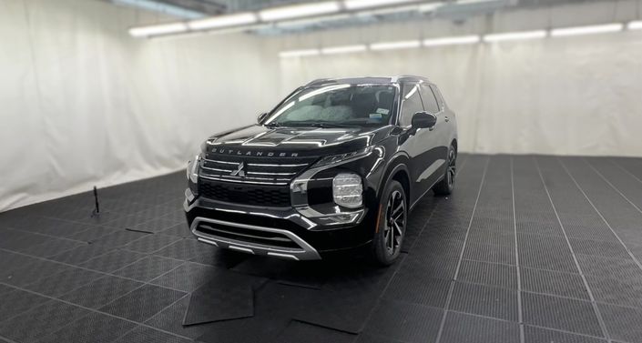 Thumbnail: 2022 Mitsubishi Outlander - 1