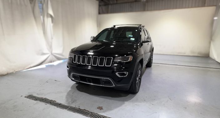 Thumbnail: 2017 Jeep Grand Cherokee - 1