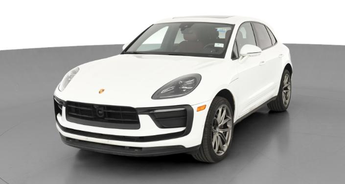 Thumbnail: 2022 Porsche Macan - 1