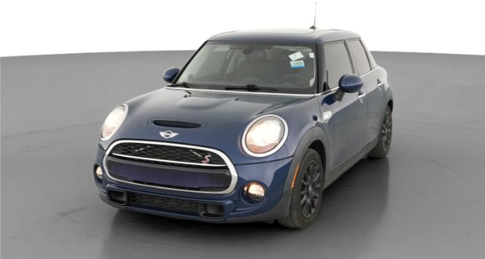 2015 MINI Cooper Hardtop S Hero Image