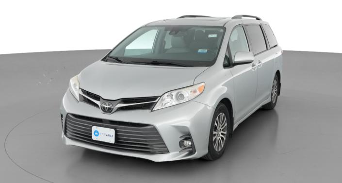 Thumbnail: 2019 Toyota Sienna - 1