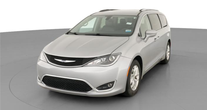 2018 Chrysler Pacifica  Hero Image
