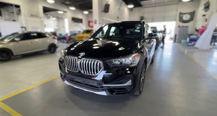 Thumbnail: 2021 BMW X1 - 1