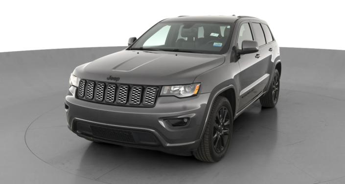 2017 Jeep Grand Cherokee Altitude Hero Image