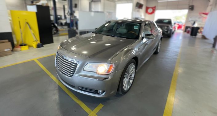 Thumbnail: 2014 Chrysler 300 - 1