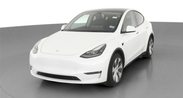 2024 Tesla Model Y Long Range Hero Image