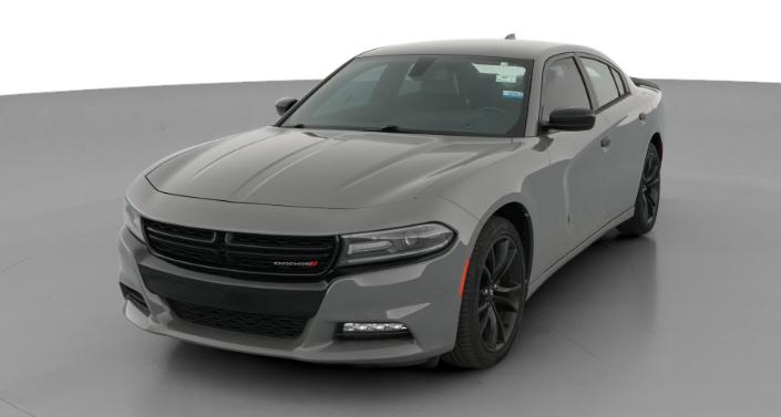 2018 Dodge Charger SXT Hero Image