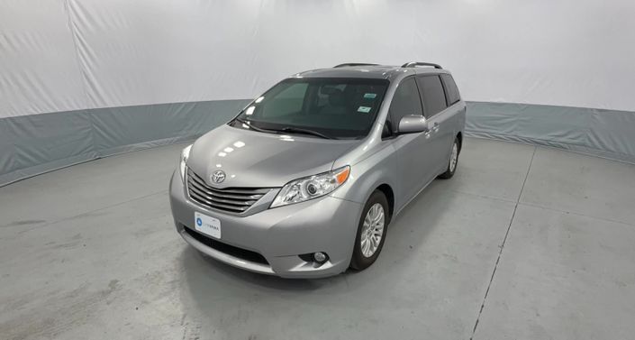 Thumbnail: 2015 Toyota Sienna - 1
