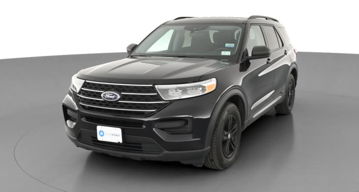 2023 Ford Explorer XLT Hero Image