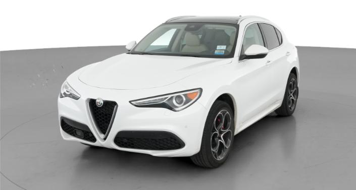 2020 Alfa Romeo Stelvio Ti Lusso Hero Image