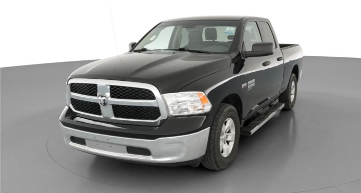 Thumbnail: 2019 RAM 1500 Classic - 1