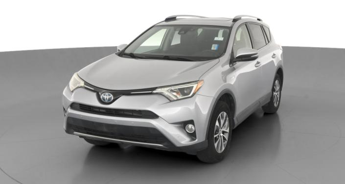 Thumbnail: 2017 Toyota RAV4 - 1