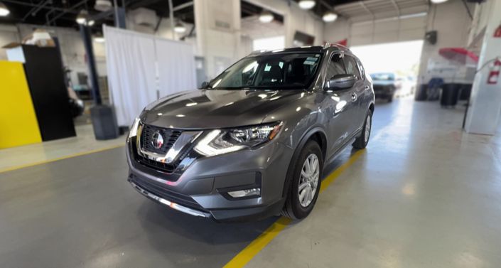 2019 Nissan Rogue SV Hero Image