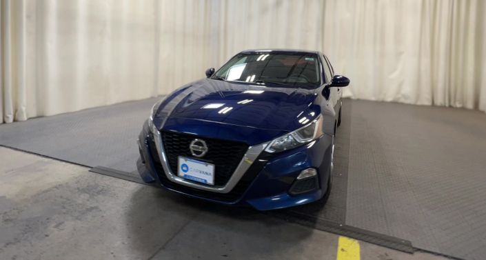 Thumbnail: 2020 Nissan Altima - 1