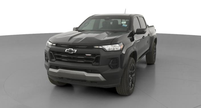 Thumbnail: 2023 Chevrolet Colorado - 1