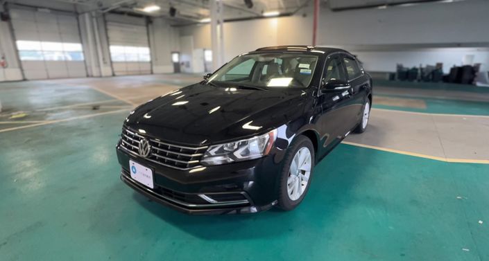 Thumbnail: 2018 Volkswagen Passat - 1